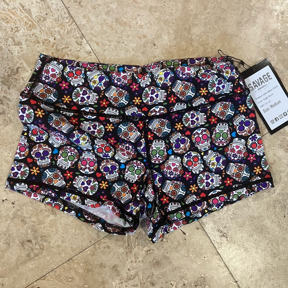 Savage Barbell skull candy booty shorts szM